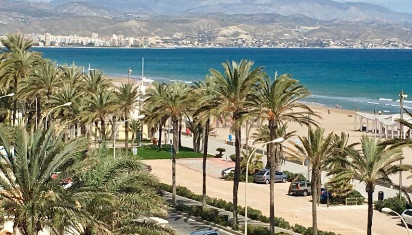 Reventa - Apartamento  · Playa San Juan - Playa San Juan / Alicante 