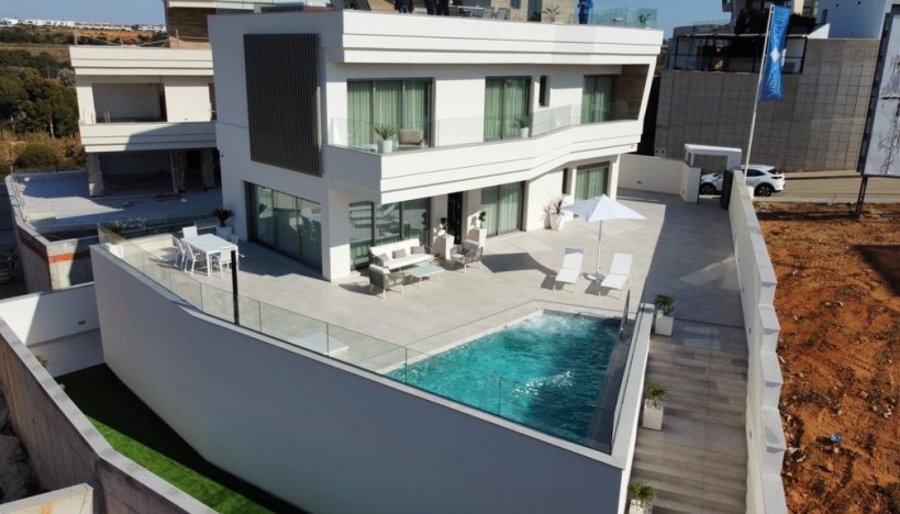 Luxury Villas · New Build · Orihuela Costa · 3315