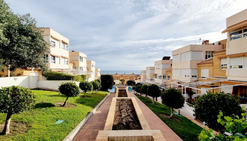 Odsprzedaż - Terraced Houses · Playa San Juan - Cabo Huertas / Alicante  · Cabo de las Huertas