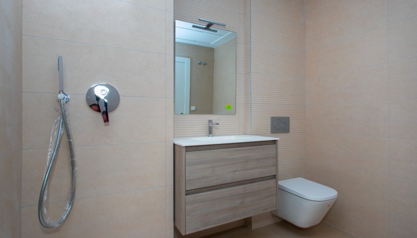 Nueva construcción  - Casas adosadas · Monforte del Cid · Alenda Golf