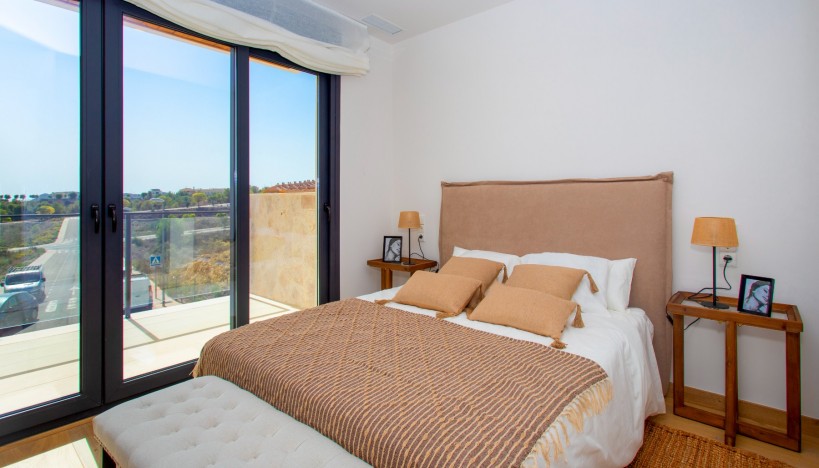 Nueva construcción  - Casas adosadas · Monforte del Cid · Alenda Golf