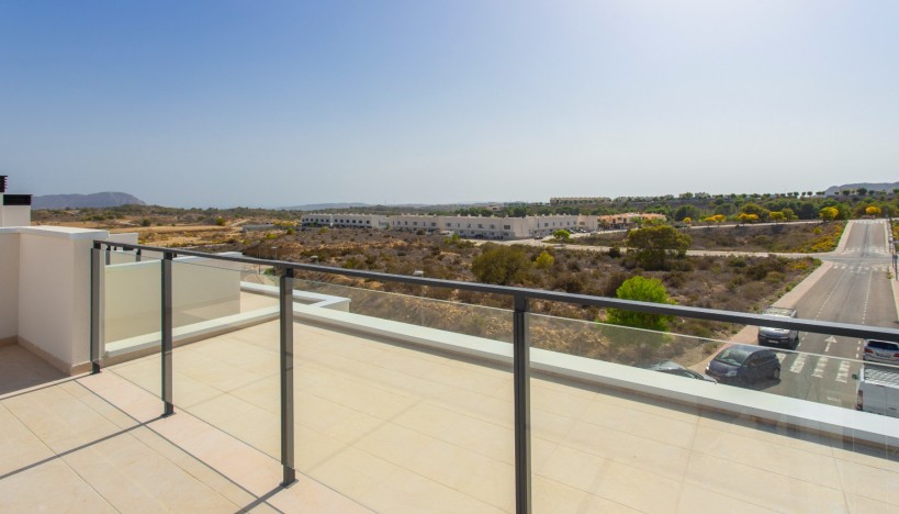 Nueva construcción  - Casas adosadas · Monforte del Cid · Alenda Golf