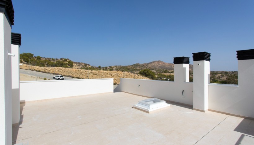 Nueva construcción  - Casas adosadas · Monforte del Cid · Alenda Golf