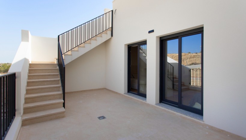 Nueva construcción  - Casas adosadas · Monforte del Cid · Alenda Golf