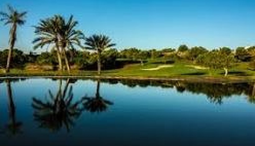 Nueva construcción  - Casas adosadas · Monforte del Cid · Alenda Golf