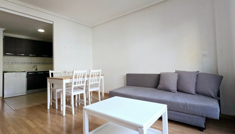 Resale - Flats · Alicante