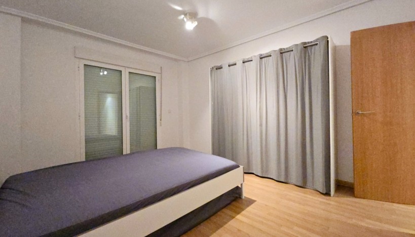 Resale - Flats · Alicante