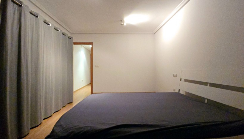 Resale - Flats · Alicante