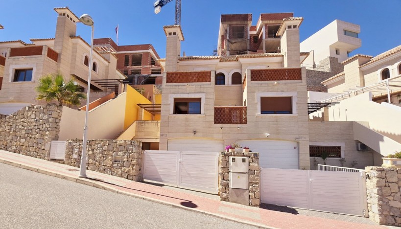 Revente - Maisons mitoyennes · Algorfa