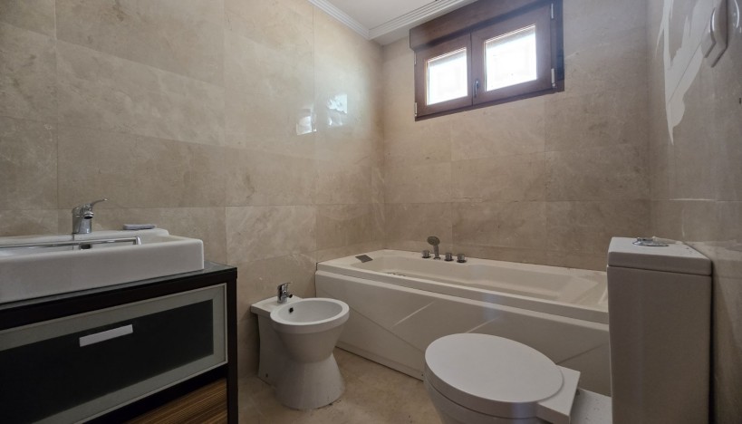 Resale - Terraced Houses · Algorfa