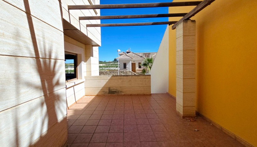 Resale - Terraced Houses · Algorfa