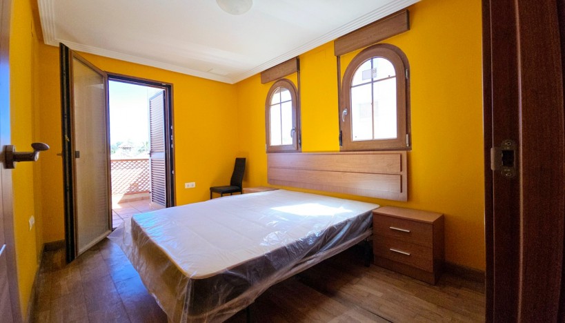 Resale - Terraced Houses · Algorfa