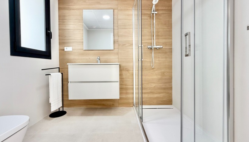 New Build - Terraced Houses · Cox