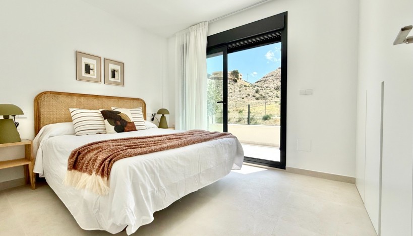 New Build - Terraced Houses · Cox