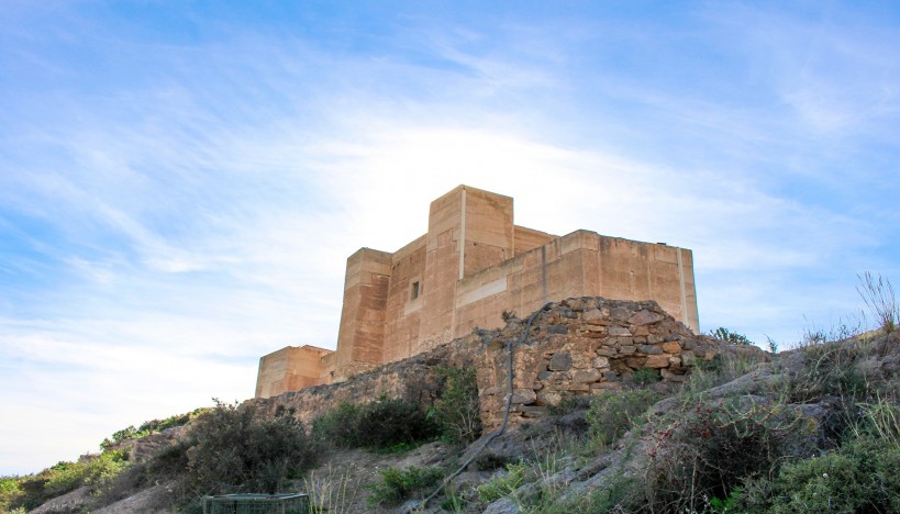 New Build - Terraced Houses · Cox