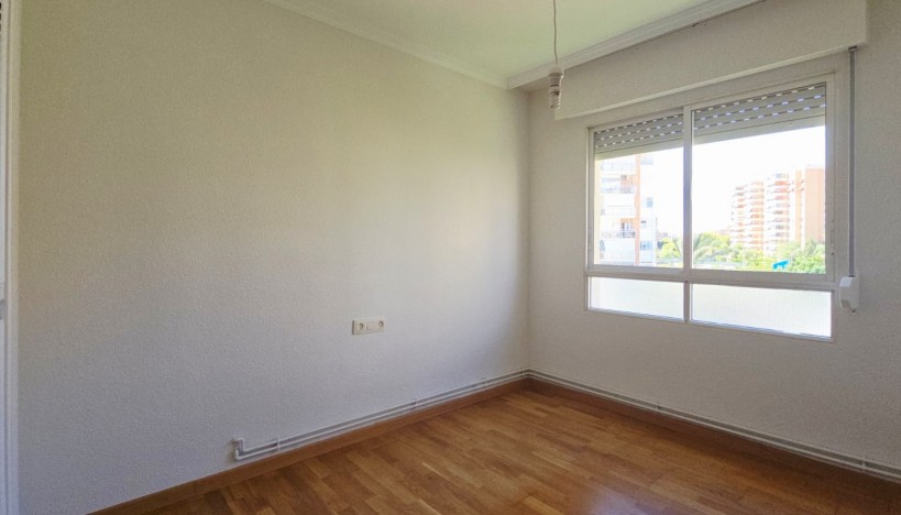 Alquiler a largo plazo - Piso · Playa San Juan - Cabo Huertas / Alicante  · Cabo de las Huertas