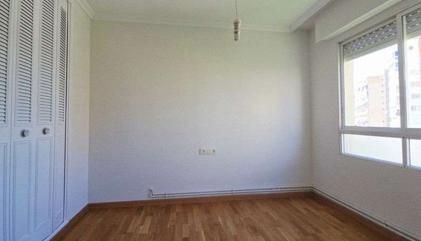 Alquiler a largo plazo - Piso · Playa San Juan - Cabo Huertas / Alicante  · Cabo de las Huertas