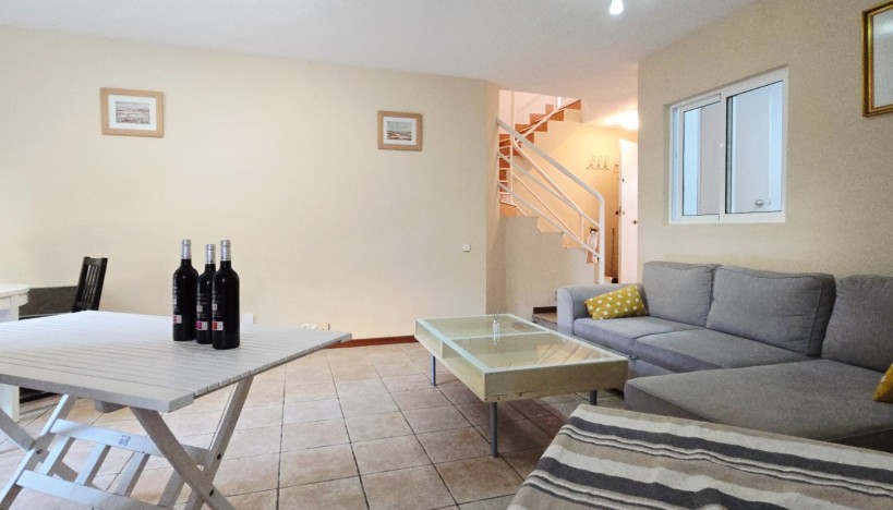 Short Term Rental - Terraced Houses · Playa San Juan - Playa San Juan / Alicante 