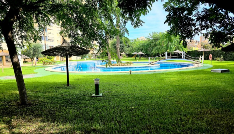 Alquiler a largo plazo - Piso · Playa San Juan - Cabo Huertas / Alicante  · Cabo de las Huertas