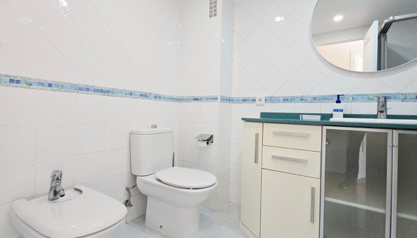 Alquiler a largo plazo - Piso · Playa San Juan - Cabo Huertas / Alicante  · Cabo de las Huertas