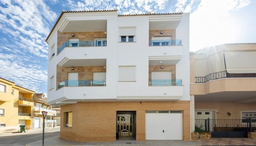 Nowy budynek - Apartments · Jacarilla