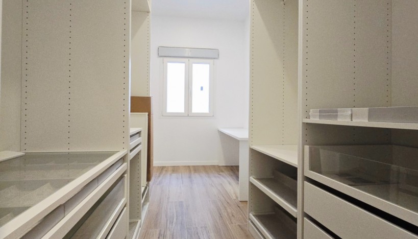 New Build - chalet · Aspe