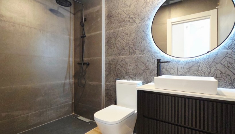 New Build - chalet · Aspe