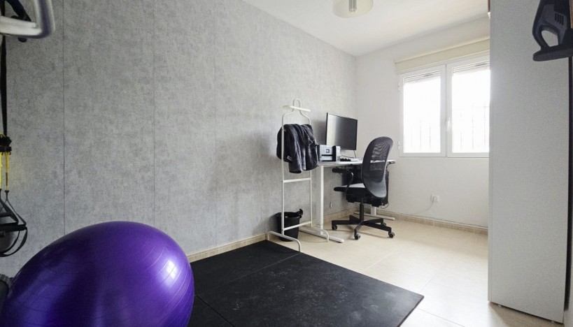 Resale - Flats · Playa San Juan - Pau 5 / Alicante 