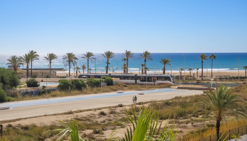 Resale - Flats · Playa San Juan - Pau 5 / Alicante 