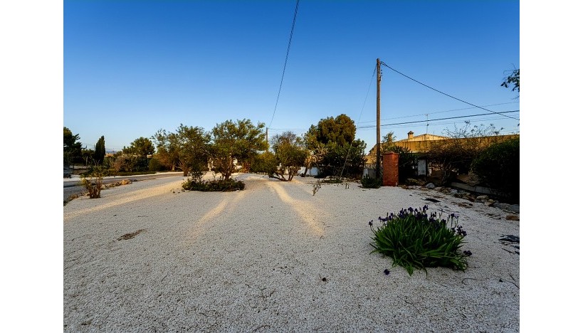 Resale - chalet · San Vicente del Raspeig · Calle Azorin, San Vicente del Raspeig