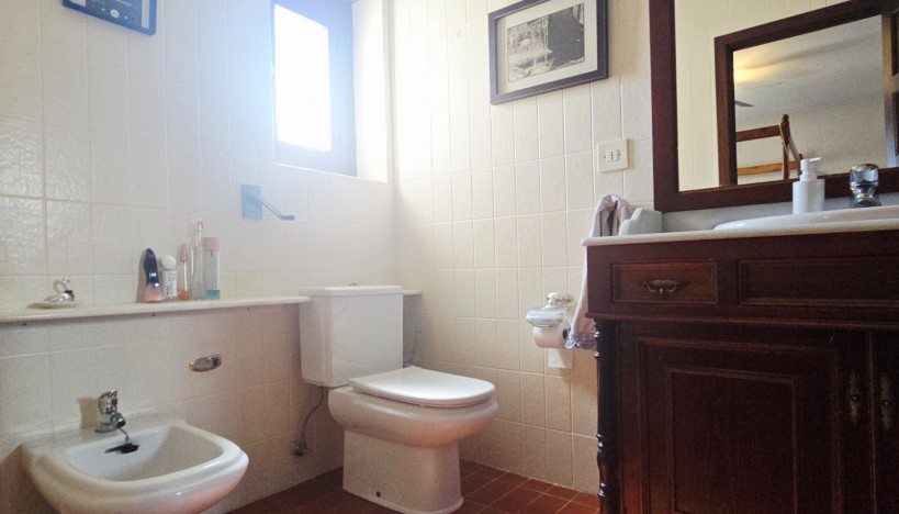 Resale - Luxury Villas · San Juan de Alicante