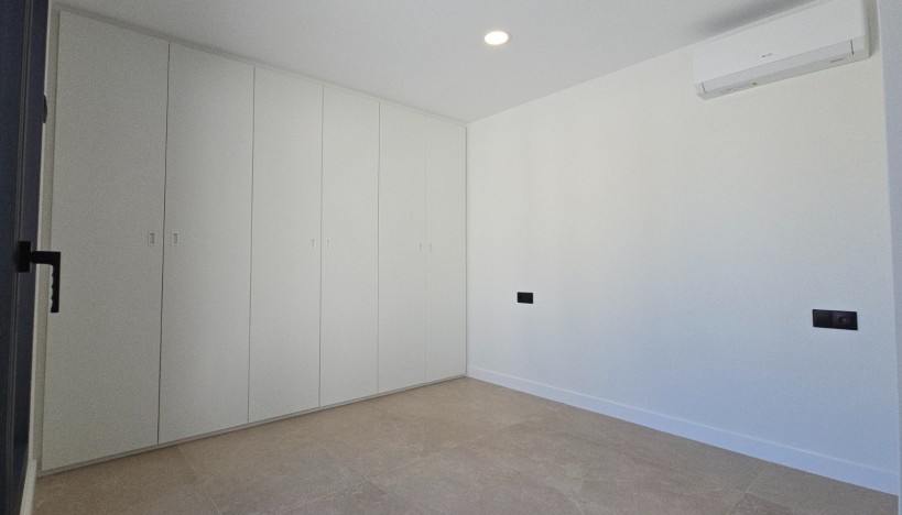 Resale - chalet · San Vicente del Raspeig · Calle Azorin, San Vicente del Raspeig