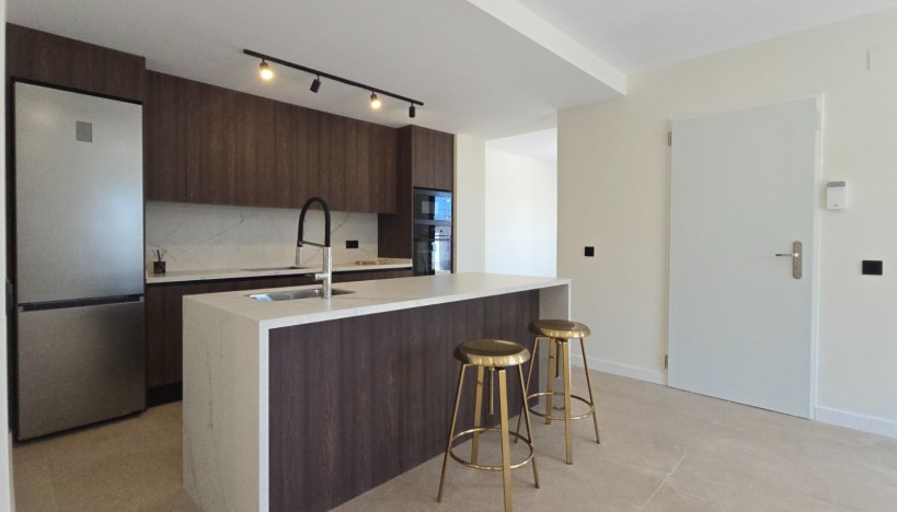 Resale - chalet · San Vicente del Raspeig · Calle Azorin, San Vicente del Raspeig