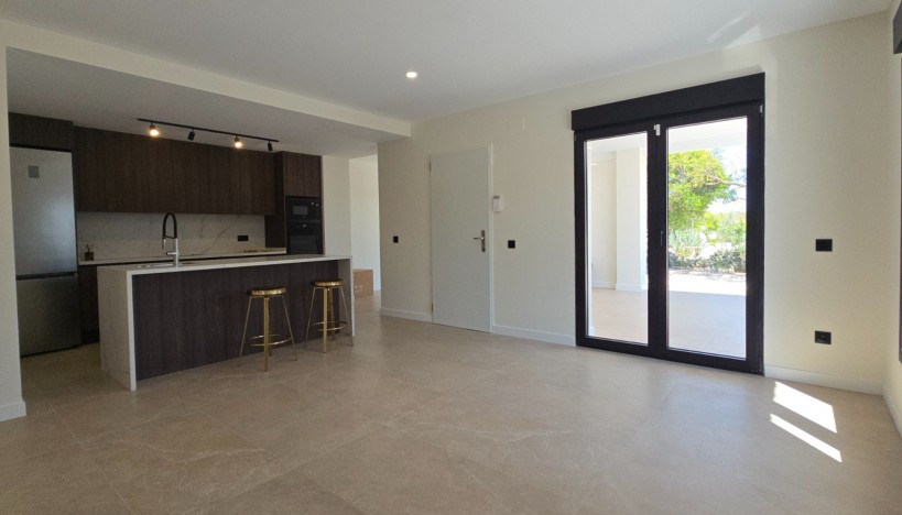 Resale - chalet · San Vicente del Raspeig · Calle Azorin, San Vicente del Raspeig