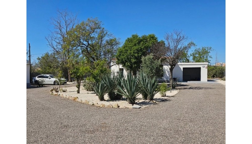 Resale - chalet · San Vicente del Raspeig · Calle Azorin, San Vicente del Raspeig