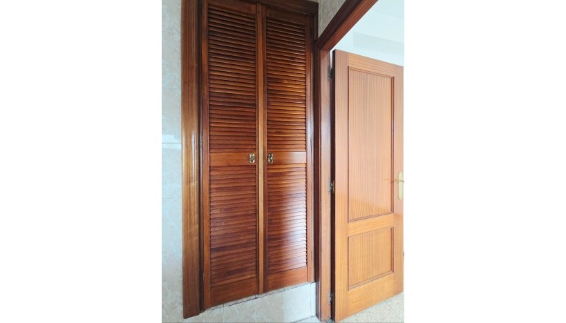 Resale - Apartamento · Alicante