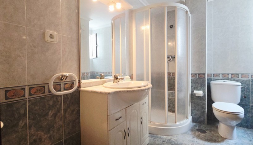 Resale - Apartamento · Alicante